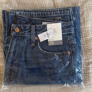 GAP Women's Curvy Barrel High Rise Jeans